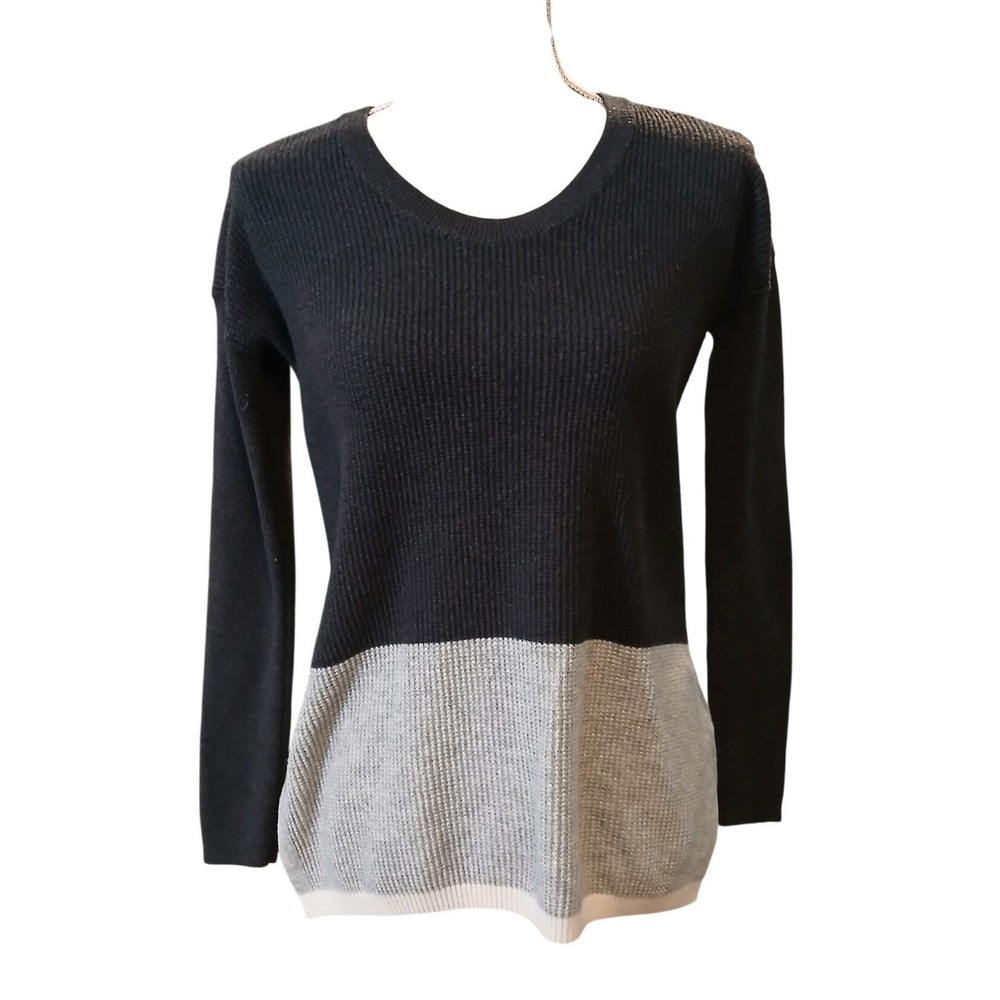 GAP Women's Pullover Sweater Ribbed Thermal Colorblock Crew Neck Size Small Grey